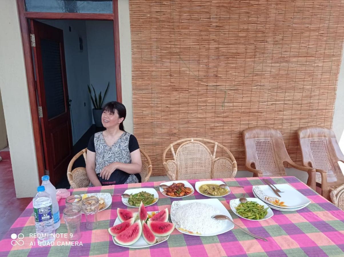 Dinuli Home Stay Ahungalla Esterno foto