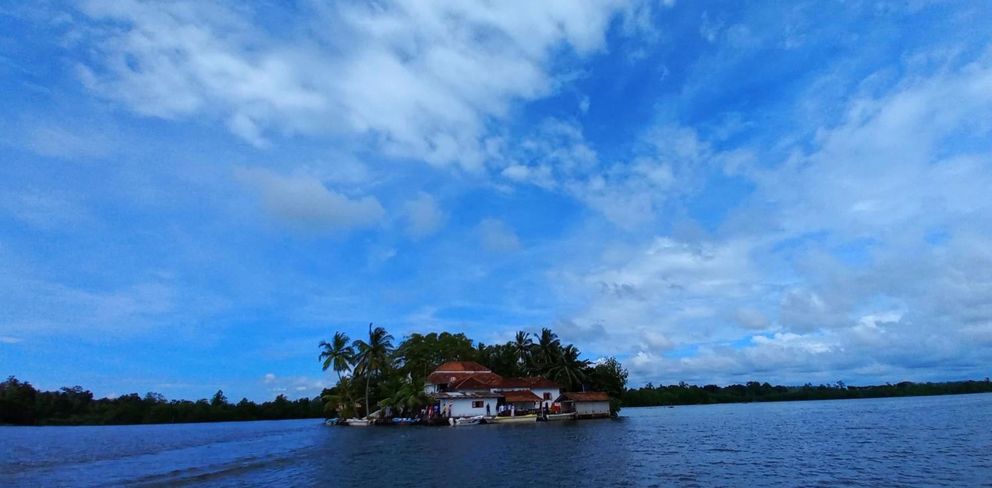 Dinuli Home Stay Ahungalla Esterno foto