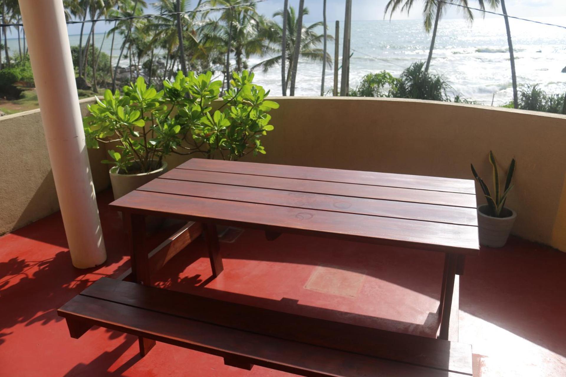 Dinuli Home Stay Ahungalla Esterno foto