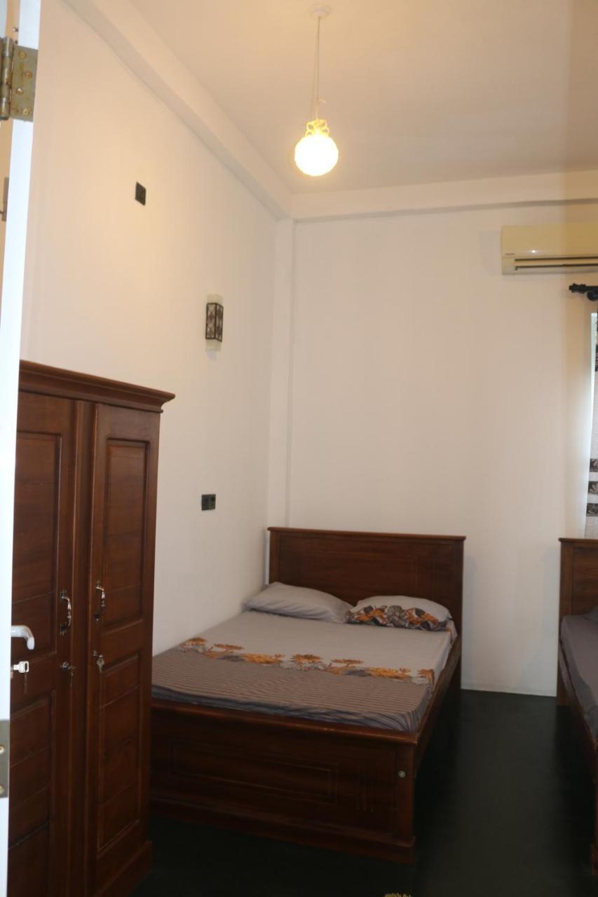 Dinuli Home Stay Ahungalla Esterno foto